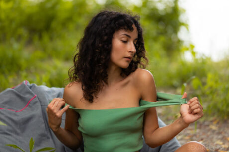 Curly black haired Hungarian Aisha Vale masturbate by the lake